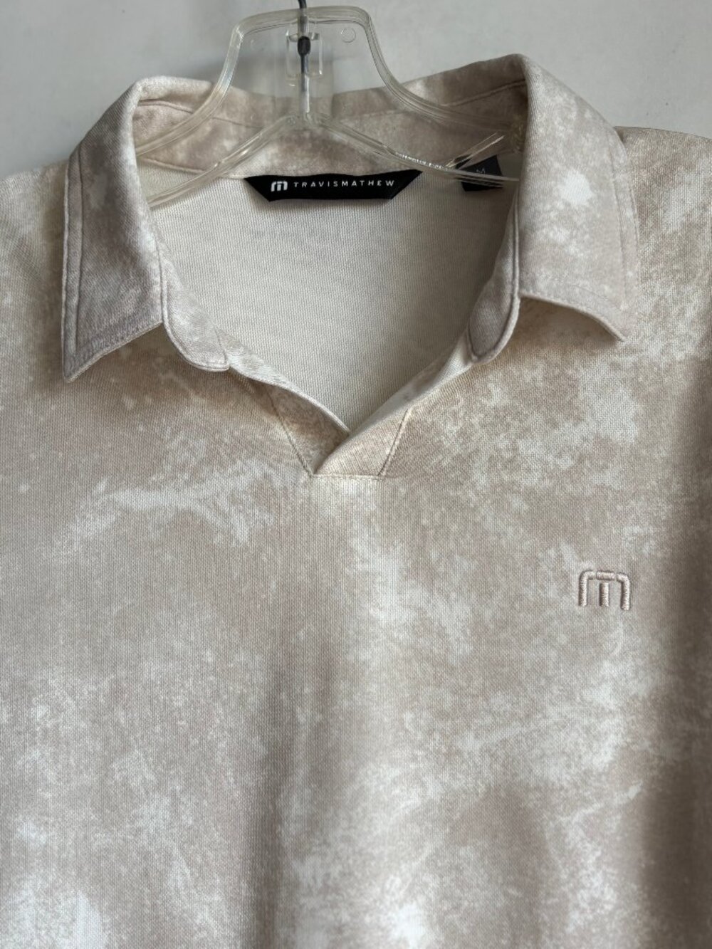 Travis Mathew Golf Polo Men's Size Medium - Picture 4 of 11